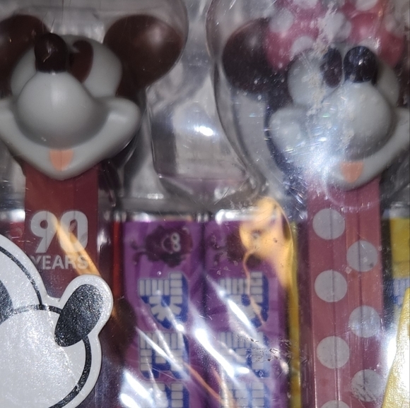 MICKEY & Minnie Mouse 90th Ann. Pez Container Beautiful Rare Steamboat !! - Picture 2 of 4